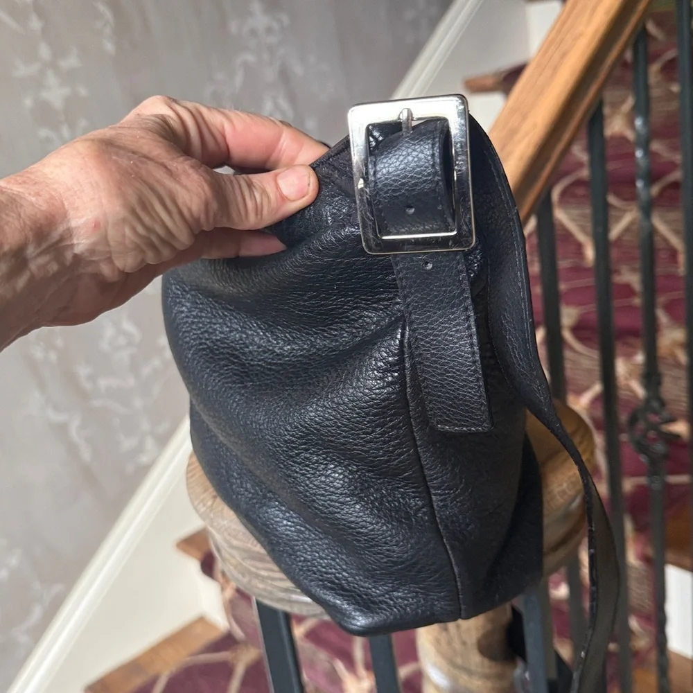 GIANNI BERNINI ladies hobo style handbag, excellent condition, leather